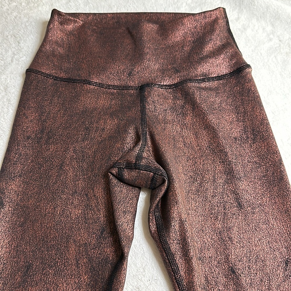 Alo High Waist Airbrush Leggings Size XS - Picture 3 of 11
